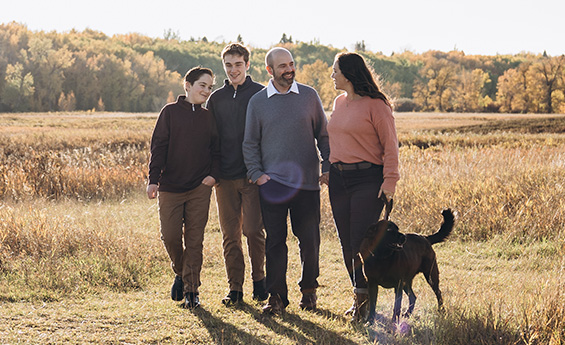 Family Photoshoot - YO Life Moments